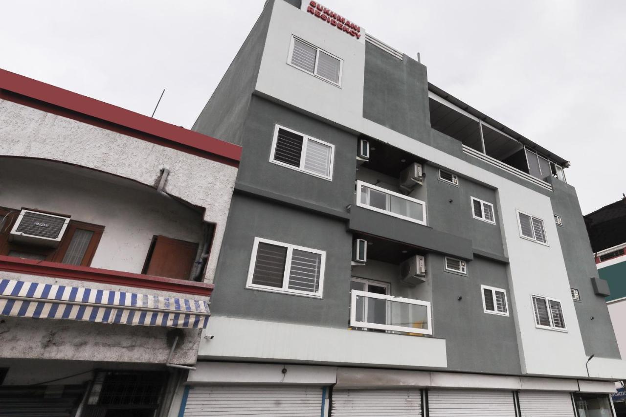 Oyo 60577 Sukhmani Residency Hotel อินดอร์ ภายนอก รูปภาพ