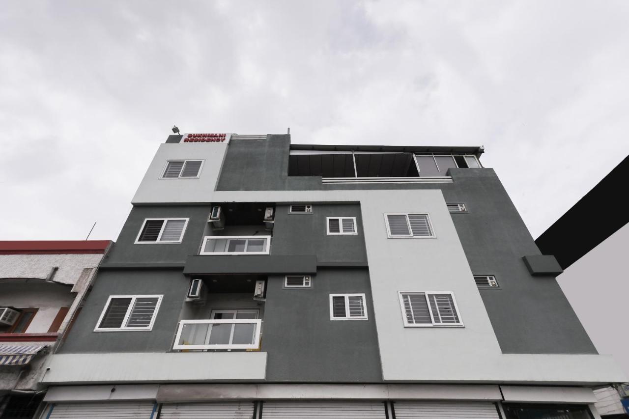 Oyo 60577 Sukhmani Residency Hotel อินดอร์ ภายนอก รูปภาพ
